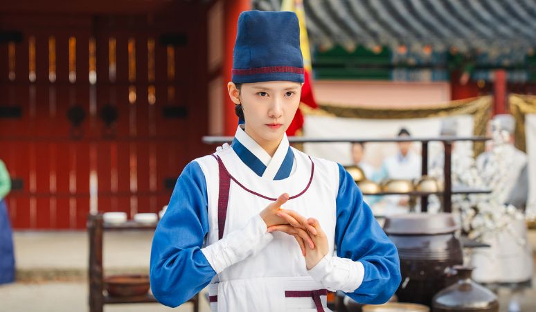 YoonA-SNSD-Jadi-Chef-Masakan-Prancis-Kerajaan-di-Drama-Time-Travel-Bon-Appetit-Your-Majesty