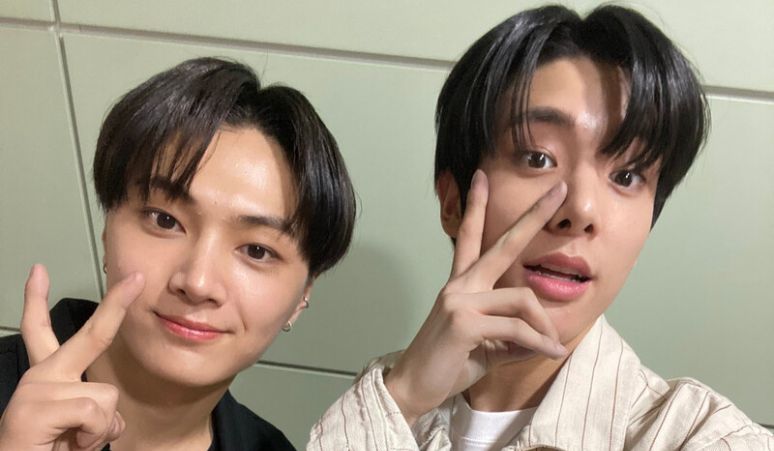 Rayakan-Comeback-ENHYPEN-Pakai-Frame-Jay-dan-Jake-di-Selfie-Time