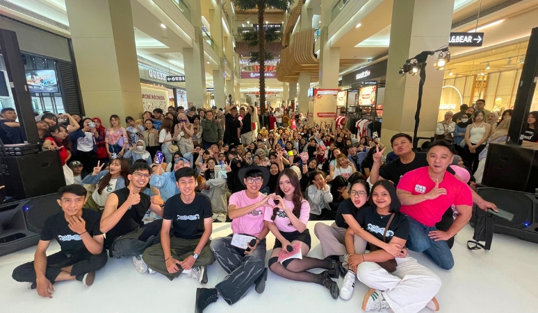 keseruan-selfie-time-noraebang-party-di-kota-kasablanka