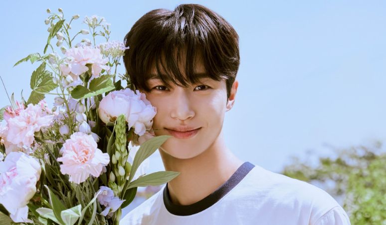Byeon-Woo-Seok-Rayakan-Tahun-Baru-Lewat-Donasi-ke-Rumah-Sakit