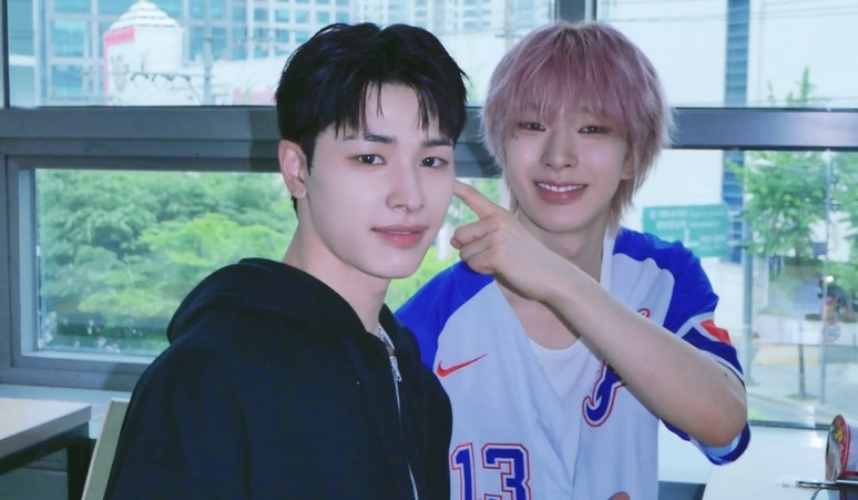 frame-event-ulang-tahun-tomoya-haru-nexz-selfie-time