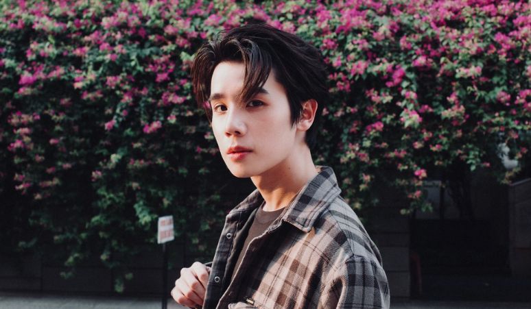 Rayakan-Ulang-Tahun-Jimmy-Jitaraphol-Potiwihok-Pakai-Frame-Eventnya-di-Selfie-Time