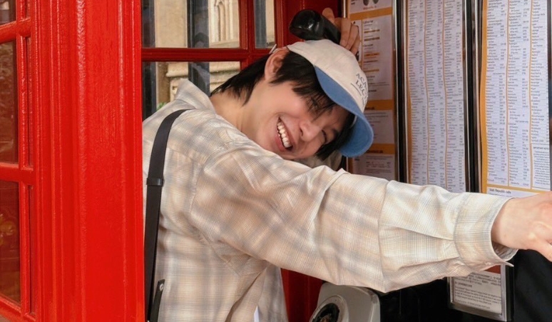 happy-first-kanaphan-day-frame-event-selfie-time