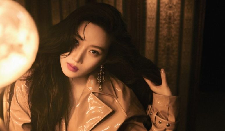 Moon-Ga-Young-Punya-Hobi-Menulis-Hingga-Sudah-Terbitkan-Buku