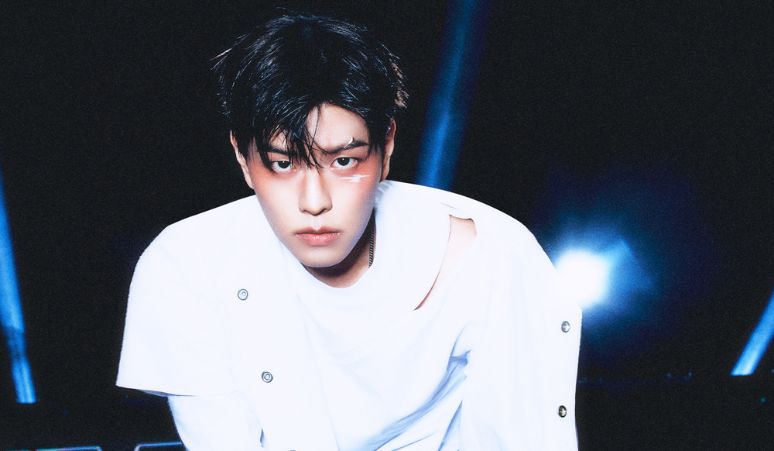 Yuk-Rayakan-Ulang-Tahun-Seungmin-Stray-Kids-Pakai-Frame-Eventnya-di-Selfie-Time