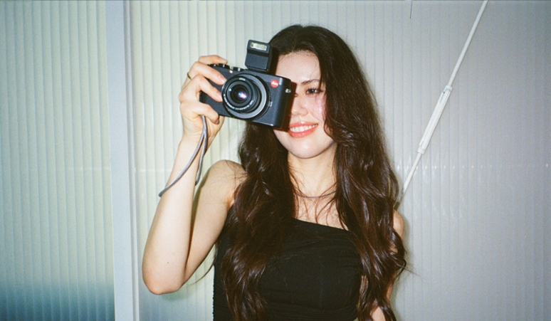 profil-olivia-marsh-singer-songwriter-korea-australia