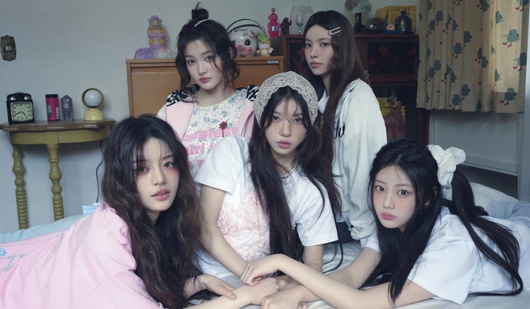 show-pertama-illit-di-indonesia