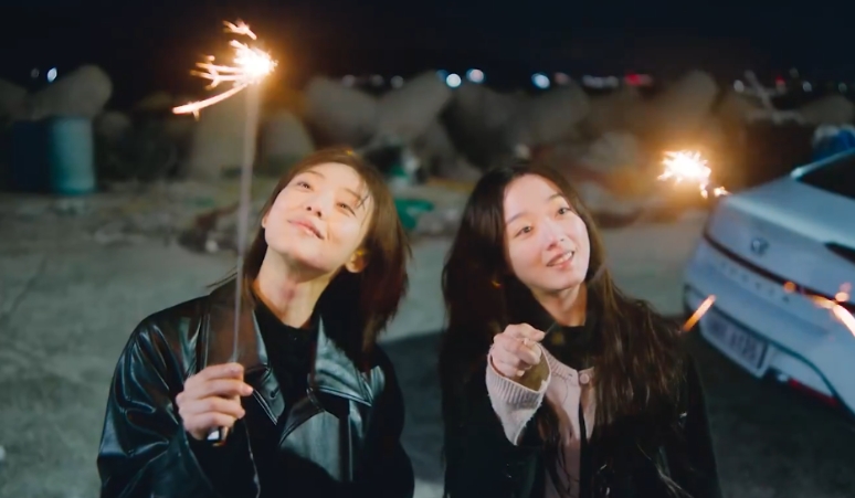 sinopsis-dan-daftar-pemain-drama-as-you-stood-by