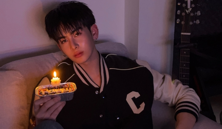 ulang-tahun-santa-frame-event-selfie-time