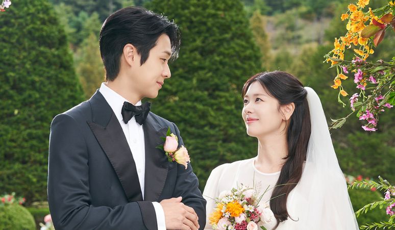 Choi-Woo-Shik-dan-Jung-So-Min-Ungkap-Kenangan-Paling-Indah-di-Drama-Would-You-Marry-Me