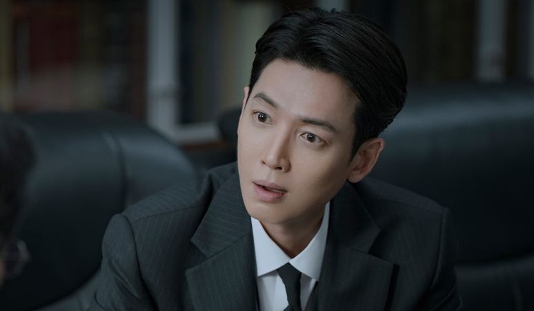 Jung-Kyung-Ho-Bicara-Soal-Karakternya-di-Drama-Mendatang-Pro-Bono
