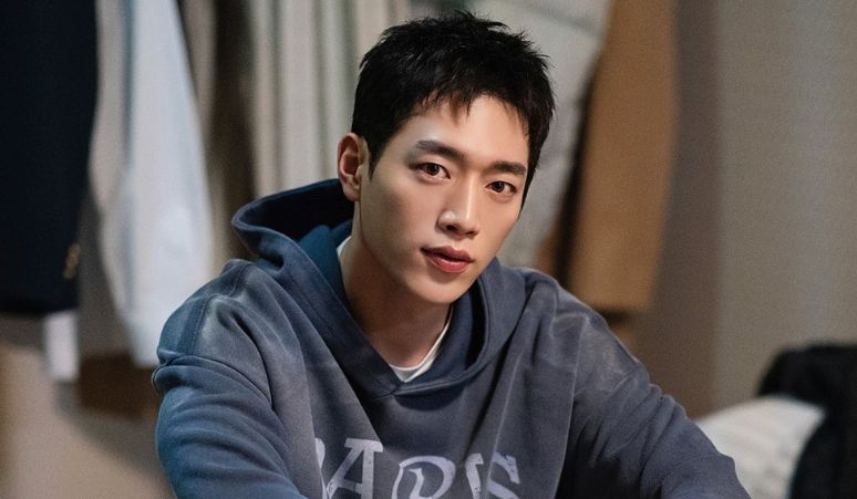 Seo-Kang-Joon-Dalam-Pembicaraan-untuk-Membintangi-Drama-Romantis-Baru