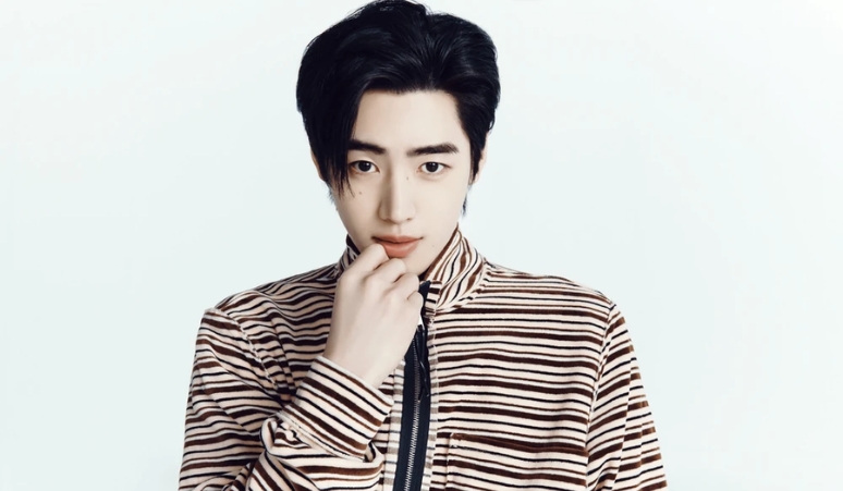 ulang-tahun-sunghoon-enhypen-frame-spesial-selfie-time