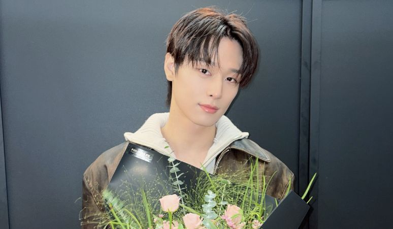 Frame-Ulang-Tahun-Juyeon-THE-BOYZ-Sudah-Ada-di-Selfie-Time