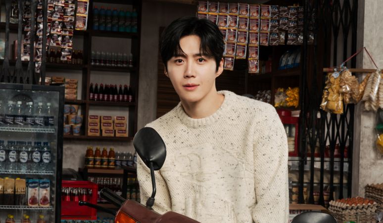 Simak-Perjalanan-Karier-Kim-Seon-Ho-Pemeran-Joo-Ho-Jin-di-Drama-Can-This-Love-Be-Translated