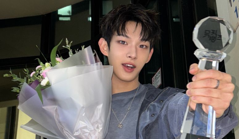 Rayakan Ulang Tahun Steven AHOF, Pakai Frame Spesialnya di Selfie Time