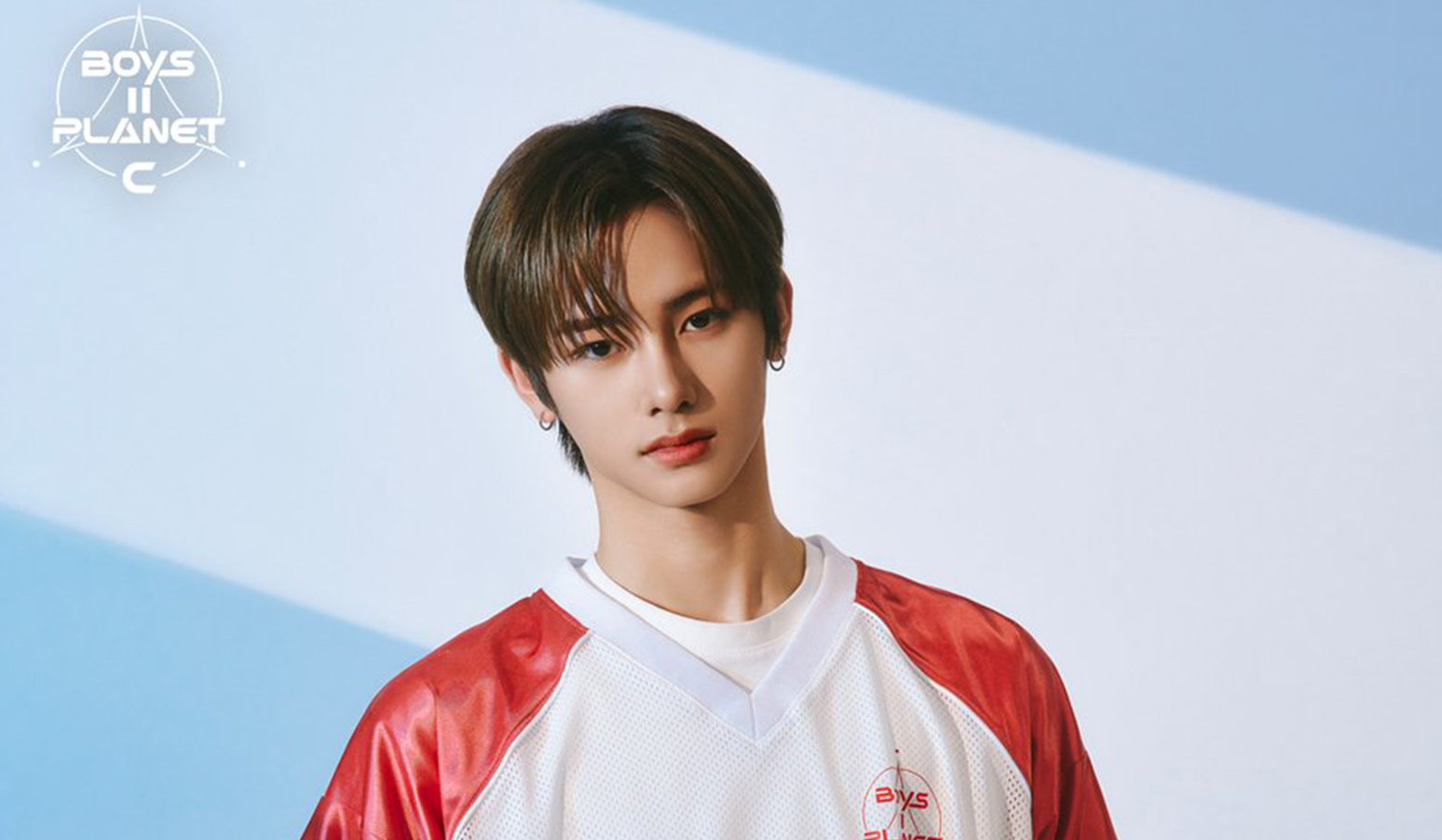 Rayakan-Ulang-Tahun-Zhou-Anxin-ALPHA-DRIVE-ONE-Pakai-Frame-Fanbasenya-di-Selfie-Time