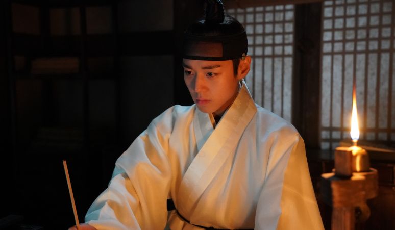 Park-Jihoon-Alami-Penurunan-Berat-Badan-Hingga-15kg-untuk-Film-The-Kings-Warden