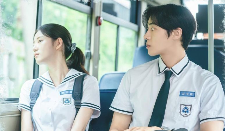 Penjelasan-Ending-Film-Even-If-This-Love-Disappears-from-the-World-Tonight