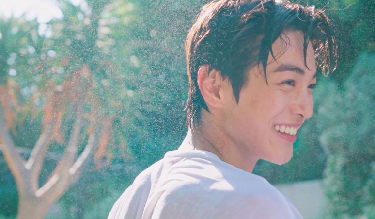 Ada-Frame-Ulang-Tahun-Keonho-CORTIS-di-Selfie-Time