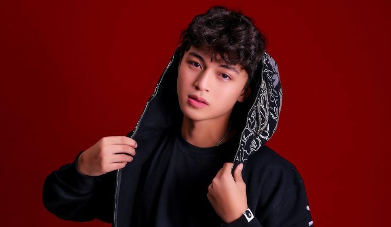 Ada-Frame-Ulang-Tahun-Raden-Rakha-di-Selfie-Time