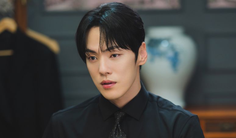 Kim-Jung-Hyun-Ungkap-Hubungan-Dengan-Park-Min-Young-di-Drama-Sirens-Kiss