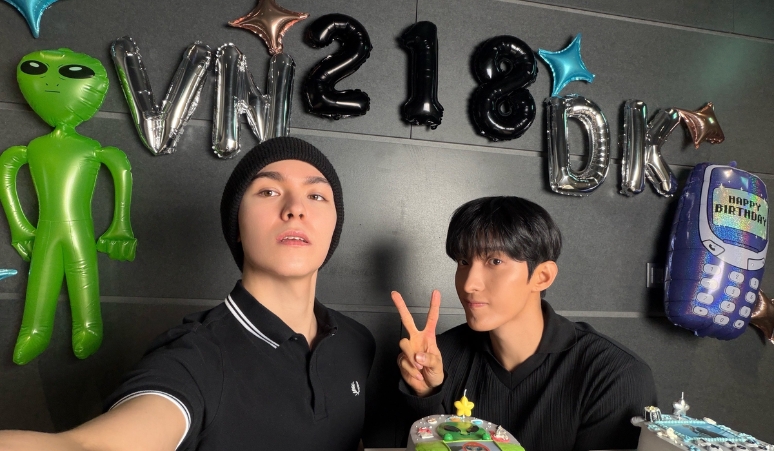 3-momen-birthday-live-dk-vernon-seventeen-218-bro