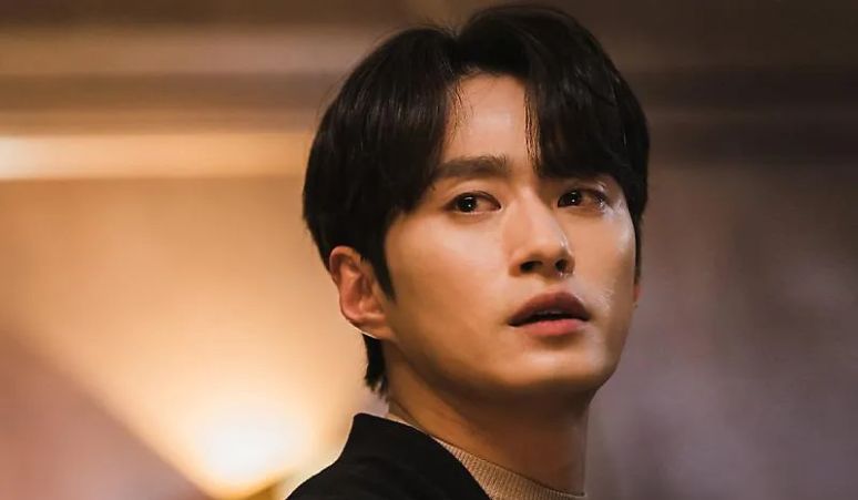 Kim-Sung-Kyu-Tampil-Sebagai-Cameo-di-Taxi-Driver-3