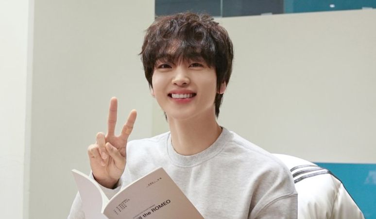 Hyeongjun-CRAVITY-Debut-Akting-di-Drama-Kill-the-Romeo