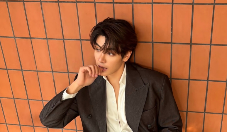 ootd-joong-archen-simpel-tapi-stylish