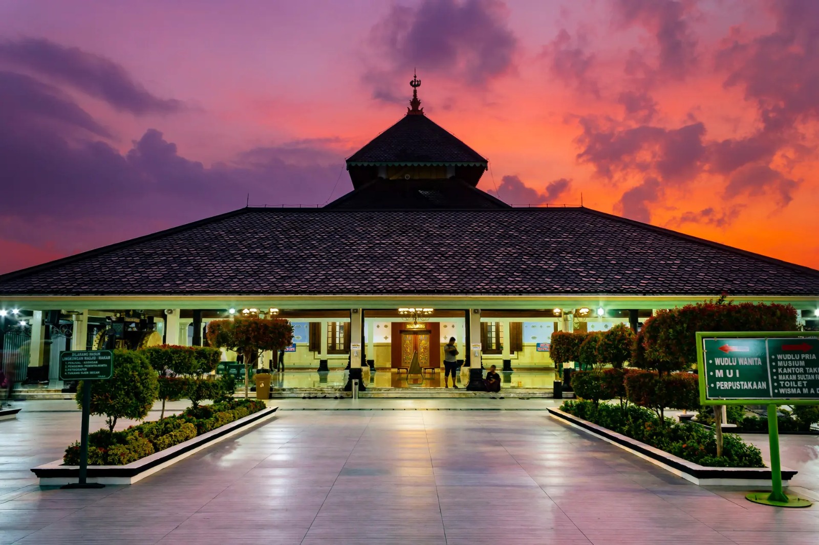 5-Rekomendasi-Tempat-Wisata-Religi-di-Bulan-Suci-Ramadan