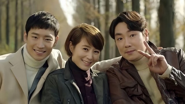 Penantian-10-Tahun-Berakhir-Drama-Signal-Season-2-Siap-Tayang