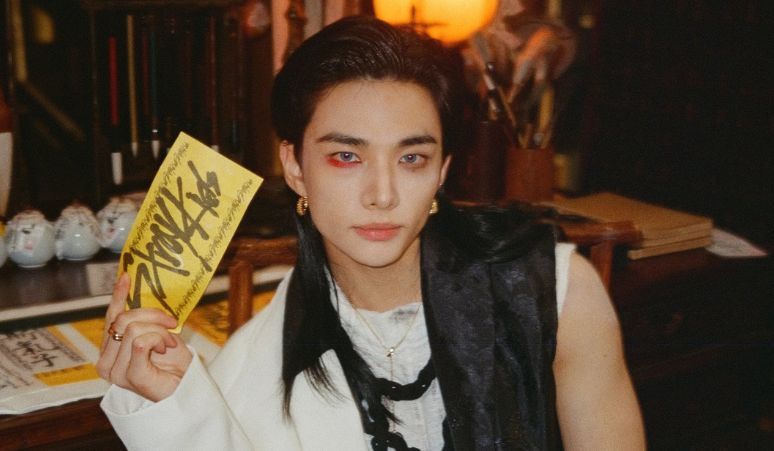 Ada-Frame-Hyunjin-Stray-Kids-di-Selfie-Time