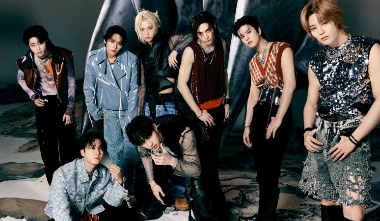 STAY-Ayo-Merapat-Rayakan-Anniversary-Stray Kids-dan-Pakai-Frame-Eventnya-di-Selfie-Time