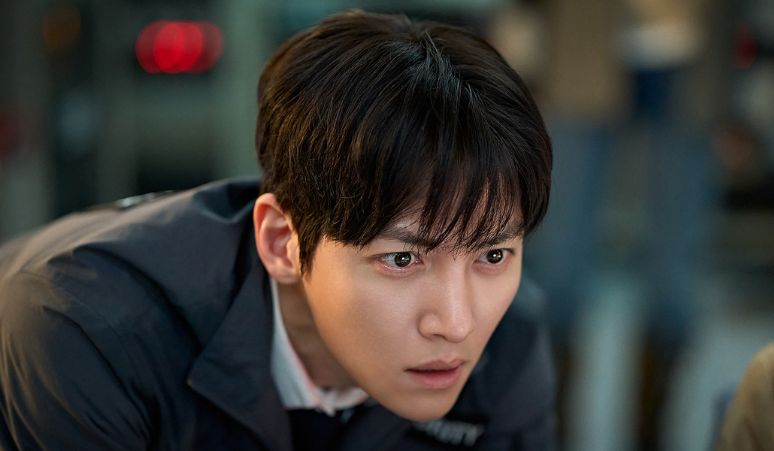 Ji-Chang-Wook-Jadi-Tim-Keamanan-di-Film-Colony