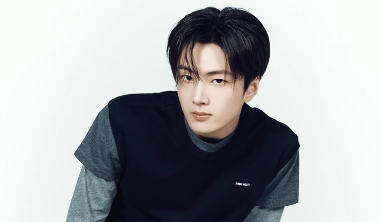 profil-dan-fakta-jay-enhypen-frame-selfie-time