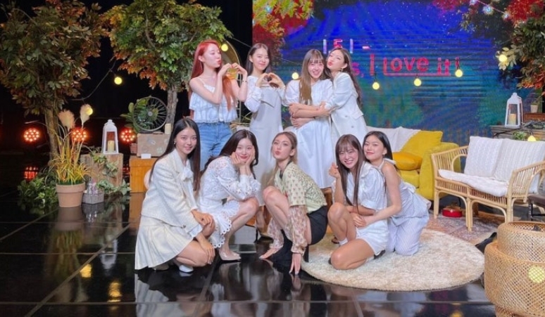 ioi-resmi-umumkan-nama-fandom-angdungi-setelah-10-tahun