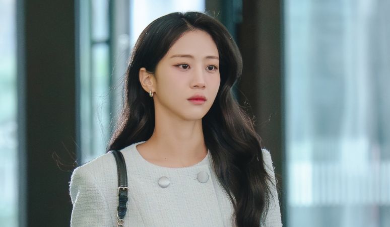 Hong Hwa Yeon Jadi Sekretaris Kim Jae Wook di Drama “Filing for Love”