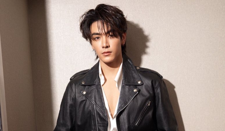 Joong-Archen-Kembali-Sapa-Fans-Indonesia 