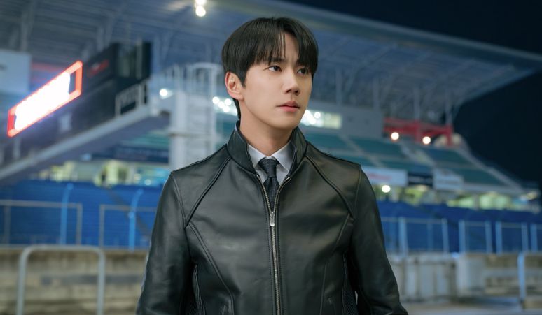 lee-jun-young-cerita-pengalaman-syuting-drama-reborn-rookie