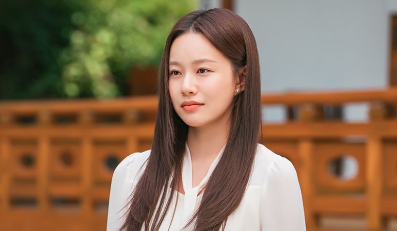 karakter-park-yoo-na-di-love-on-the-menu