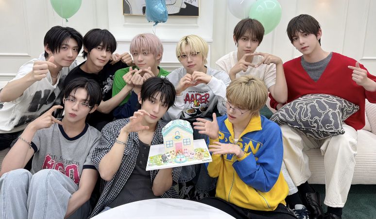 AHOF Rilis Album ‘RUN TO YOU’ untuk Perayaan Debut Anniversary
