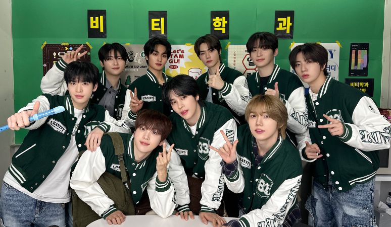 Rayakan-Debut-Anniversary-CRAVITY-Pakai-Frame-Eventnya-di-Selfie-Time