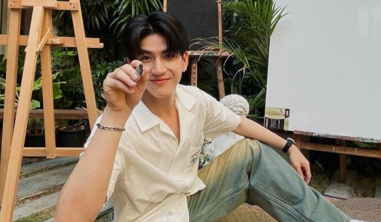 Rayakan-Ulang-Tahun-Sea-Tawinan-Pakai-Frame-Eventnya-di-Selfie-Time