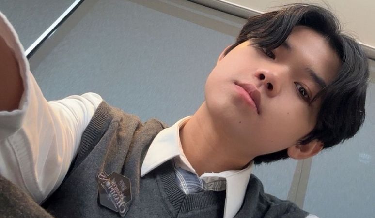 Rayakan-Ulang-Tahun-Sandy-Clash-of-Champions-Pakai-Frame-Eventnya-di-Selfie-Time