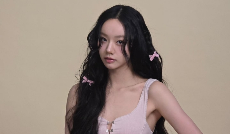 Dari-Idol-ke-Aktris-Ini-Perjalanan-Karier-Hyeri-Yang-Bersinar