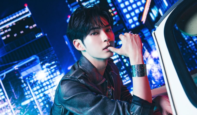 Rayakan-Ulang-Tahun-Hanbin-ZEROBASEONE-di-Selfie-Time-Yuk