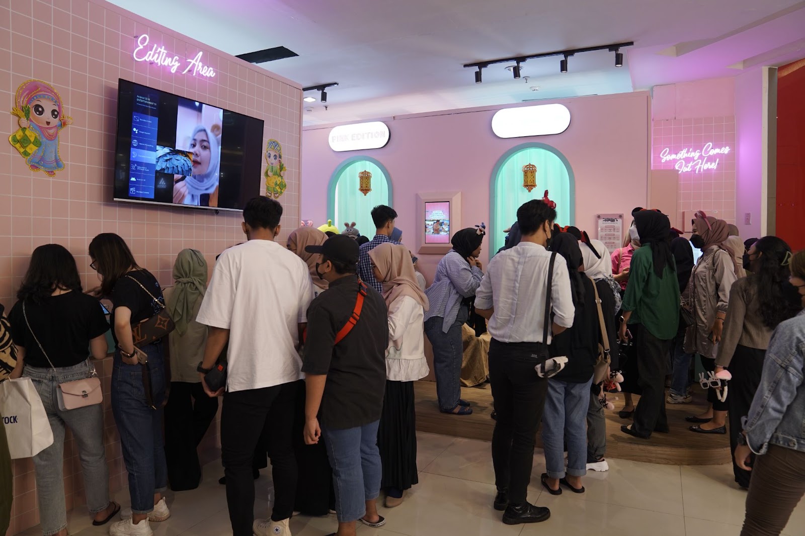 Viral-di-TikTok-Selfie-Time-Begini-Tips-Memilih-Photobooth-Agar-Tidak-Salah-Pilih