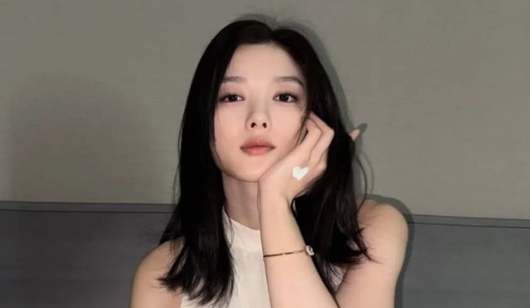 Kim-Yoo-Jung-Ungkap-Alasan-Bintangi-Drama-Dear-X