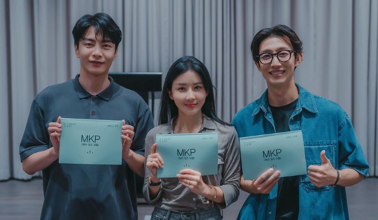 Sinopsis-dan-Daftar-Pemain-Drama-Mary-Kills-People-Ada-Kang-Ki-Young